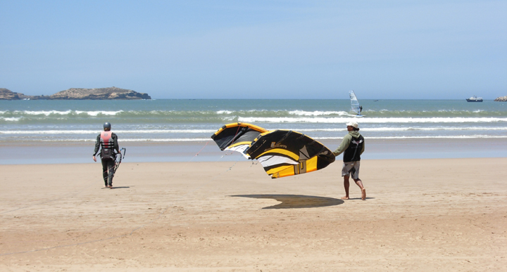 Surfen und Kiten in Essaouira, Marokko