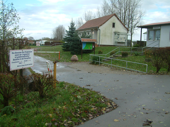 Eingang zum Campingplatz