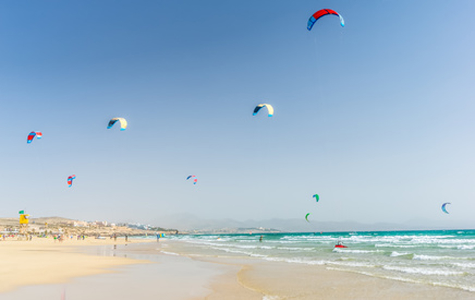 Windsurfen und Kitesurfen in Costa Calma auf Fuerteventura