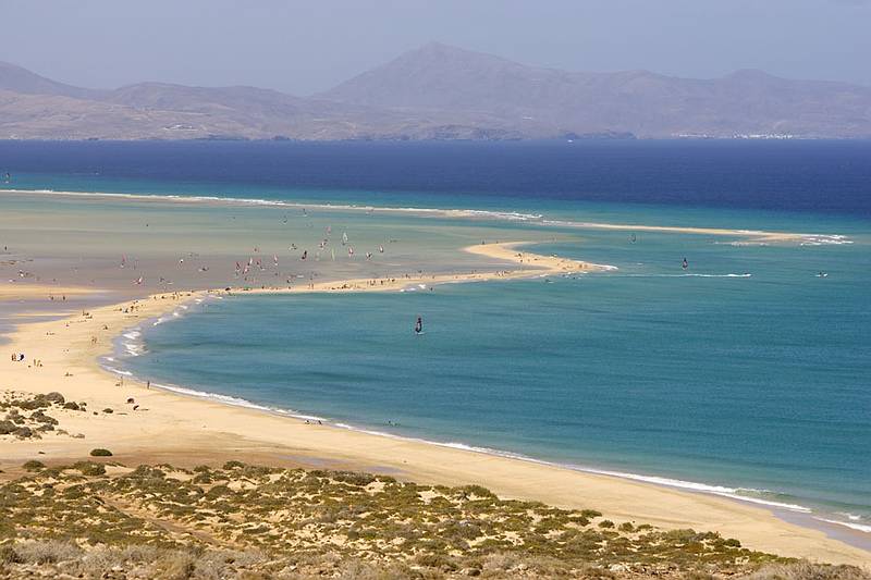 Windsurfen und Kitesurfen am Risco del Paso auf Fuerteventura