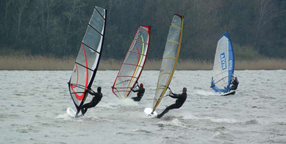 Windsurfen und Kitesurfen in Berlin Brandenburg