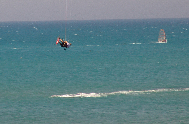 Windsurfen und Kitesurfen Punta Lunga
