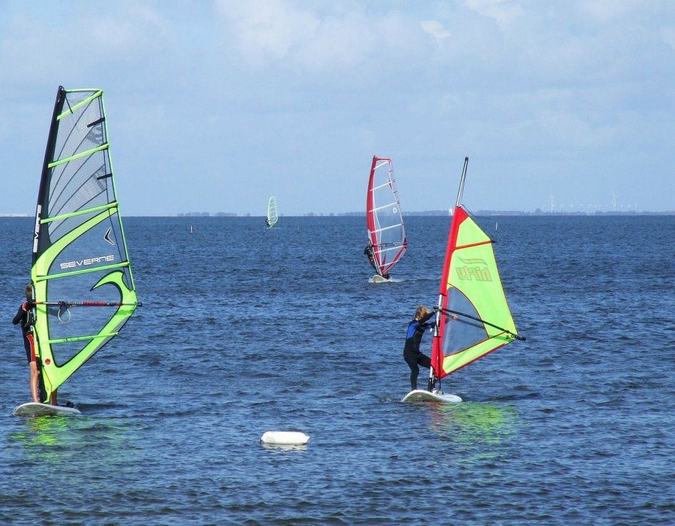 Windsurfen und Kitesurfen in Bork Havn