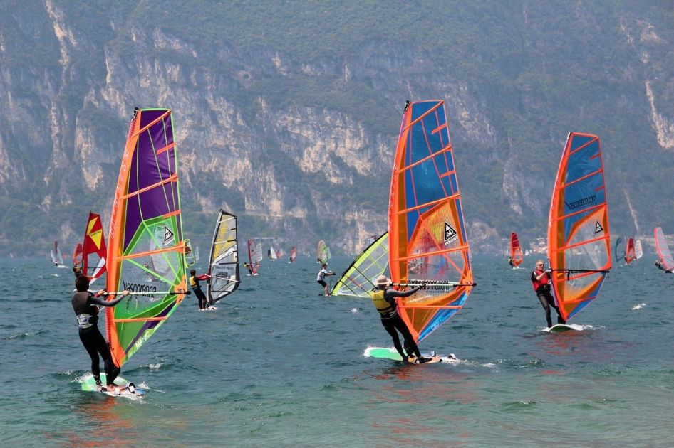 Windsurfen und Kitesurfen Parco Pavese