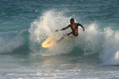 Surfing 03.jpg